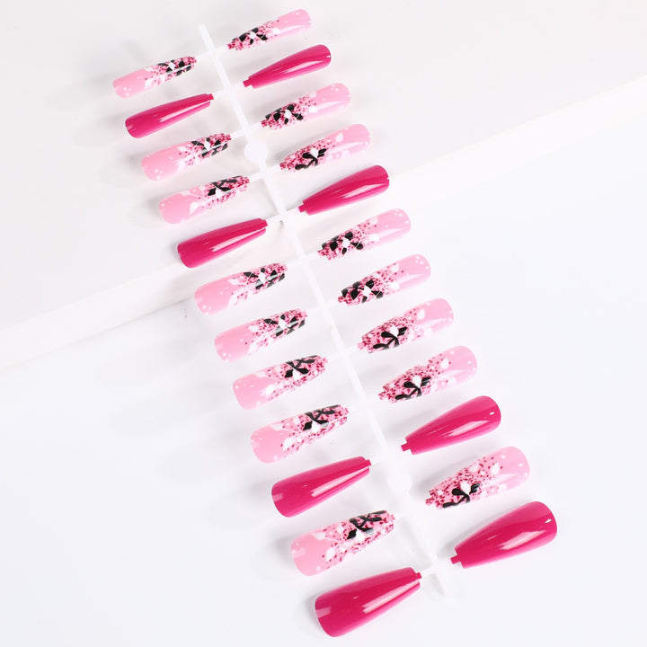 Artificial nails with floral and glittering accent Bowlift