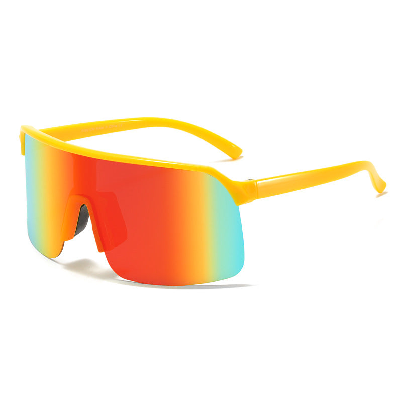 Women Sports Sunglasses with Wide Frame and Integrated UV Protection Bowlift