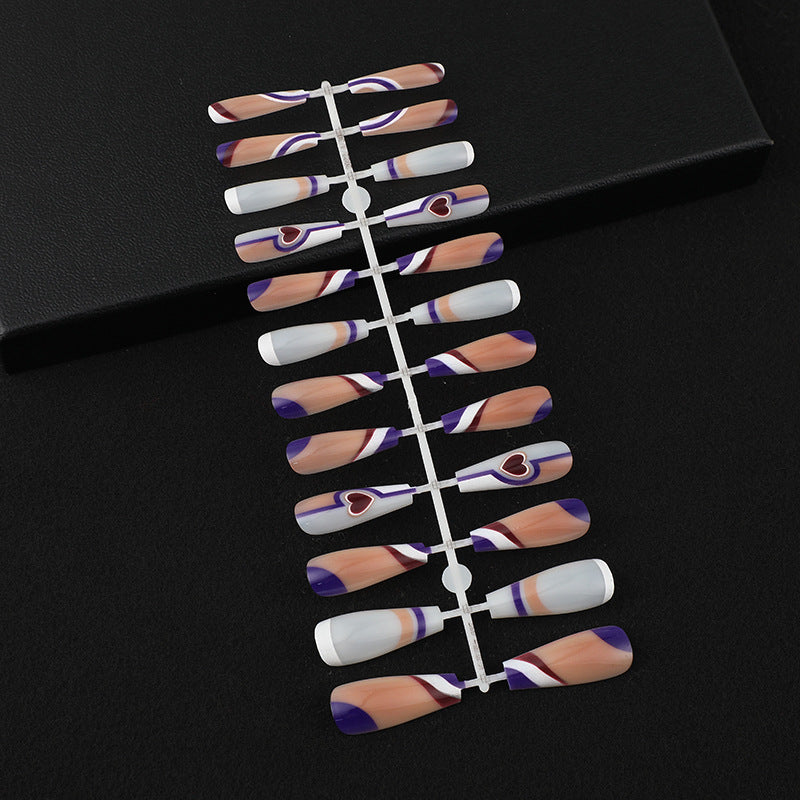 Artificial nails with creative heart design Bowlift