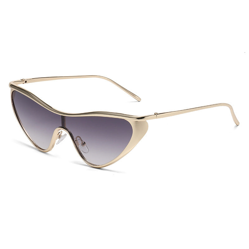 Women's futuristic oversized sunglasses with striking design Bowlift