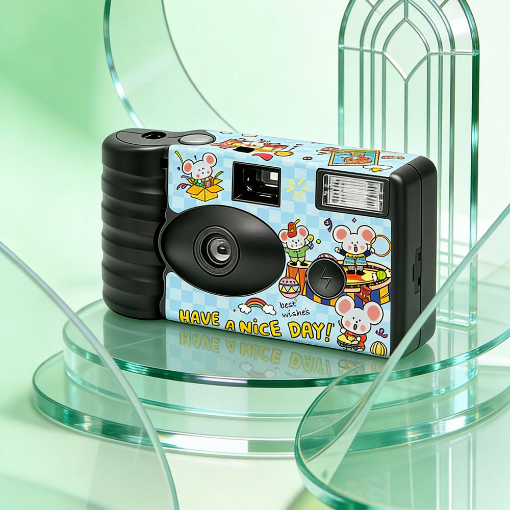 Cartoon-Themed Instant Photography Camera Bowlift