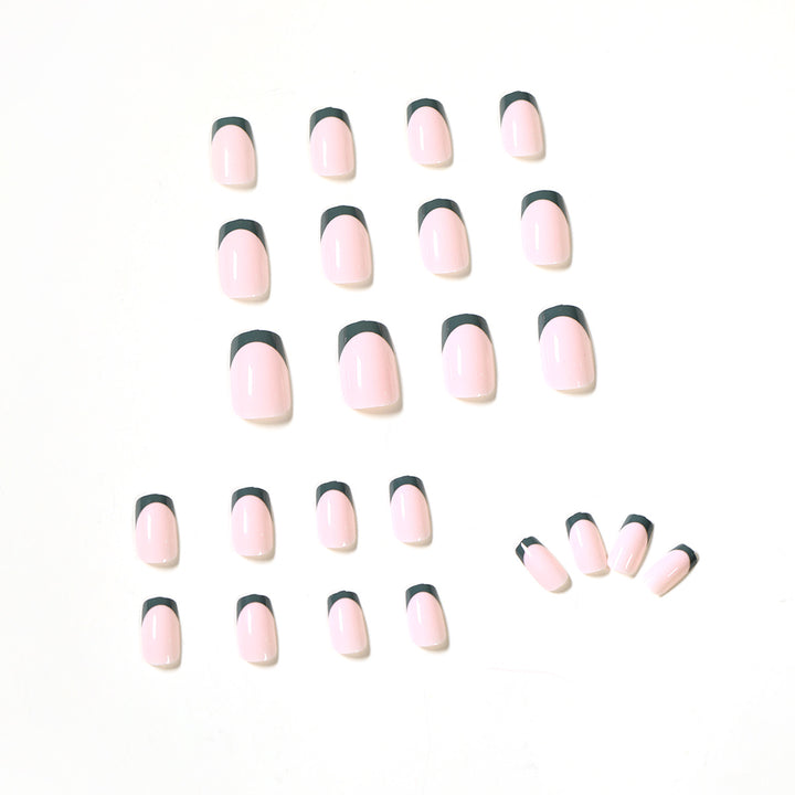 Artistic nail art with elegant gradient and lace accents Bowlift