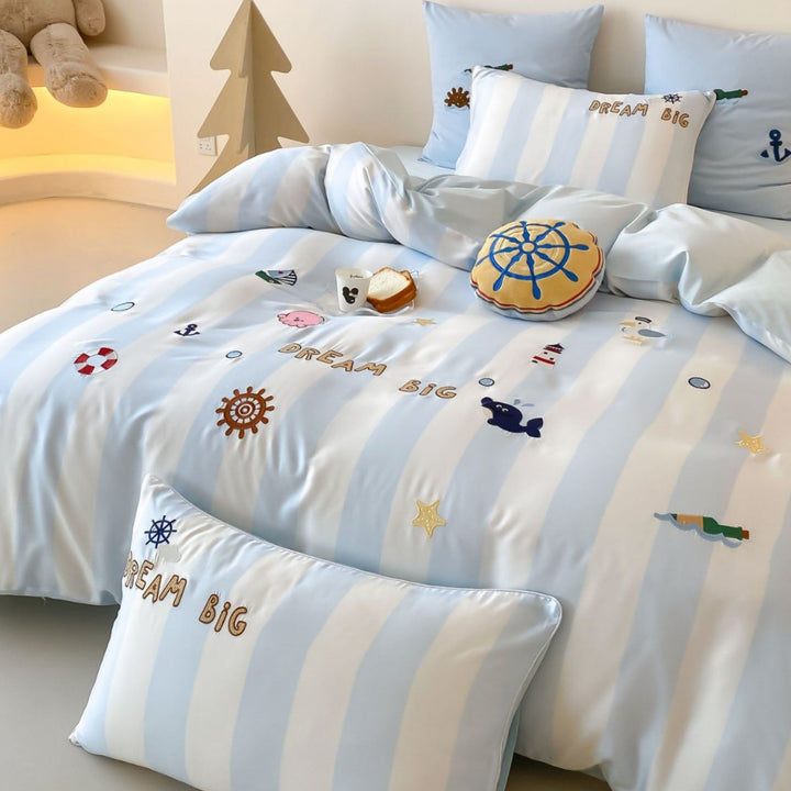 Cute children's bedding set with maritime embroidery design