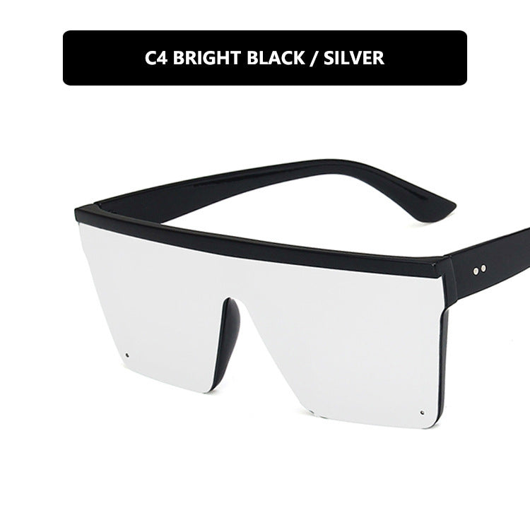 Women's futuristic sunglasses in protective oversized format Bowlift