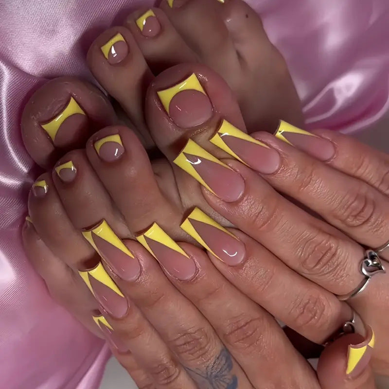 Creative Geometric Nail Art Bowlift