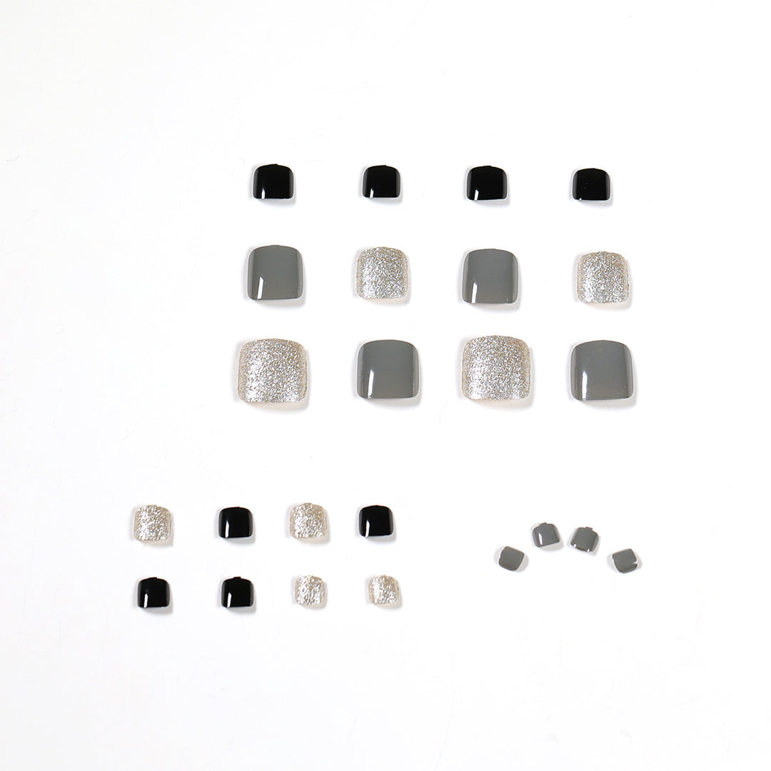 Artful toenail art with glitter and matte design Bowlift