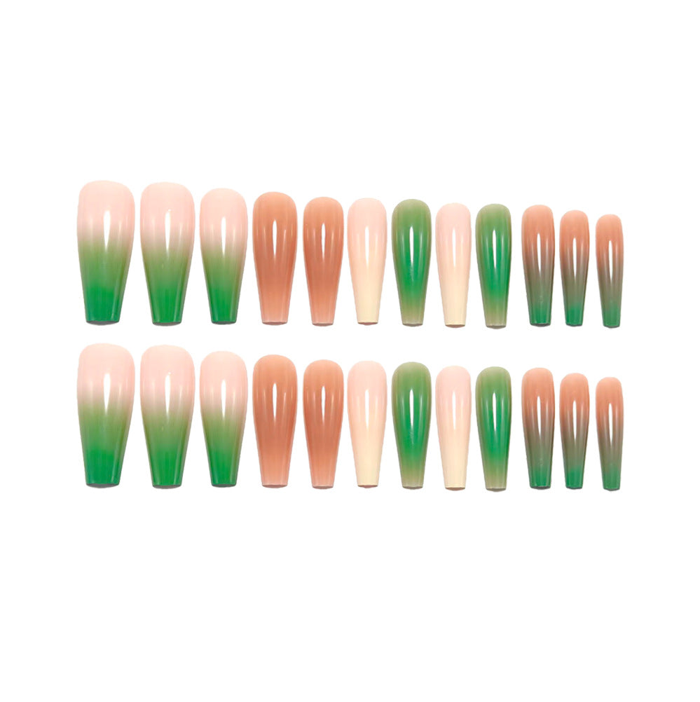 Artificial Nails in Modern Gradient Bowlift