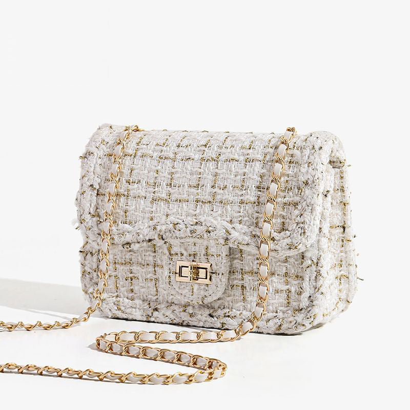 Elegant Textured Shoulder Bag Bowlift