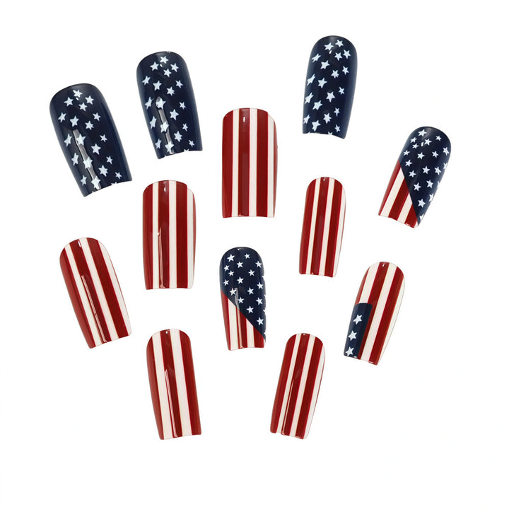 Artificial nails with American flag design Bowlift