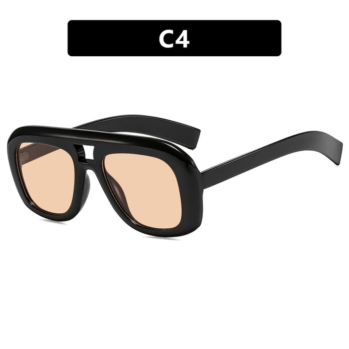 Women's striking sunglasses in elegant style Bowlift