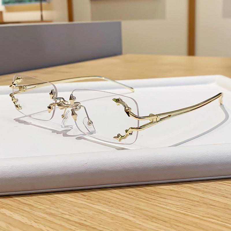 Women's fashionable sunglasses with delicate metal frame and transparent lenses Bowlift