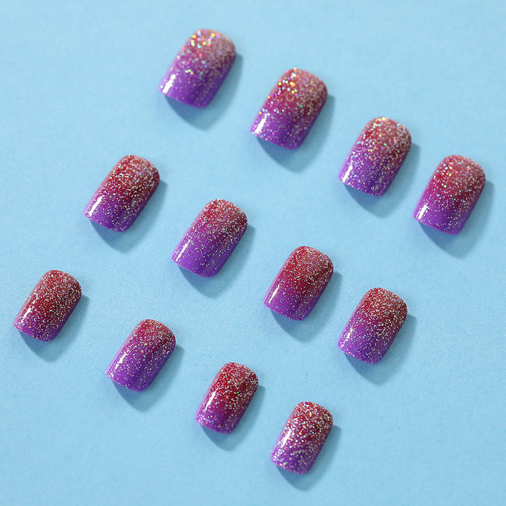 Glittering artificial nails with gradient Bowlift