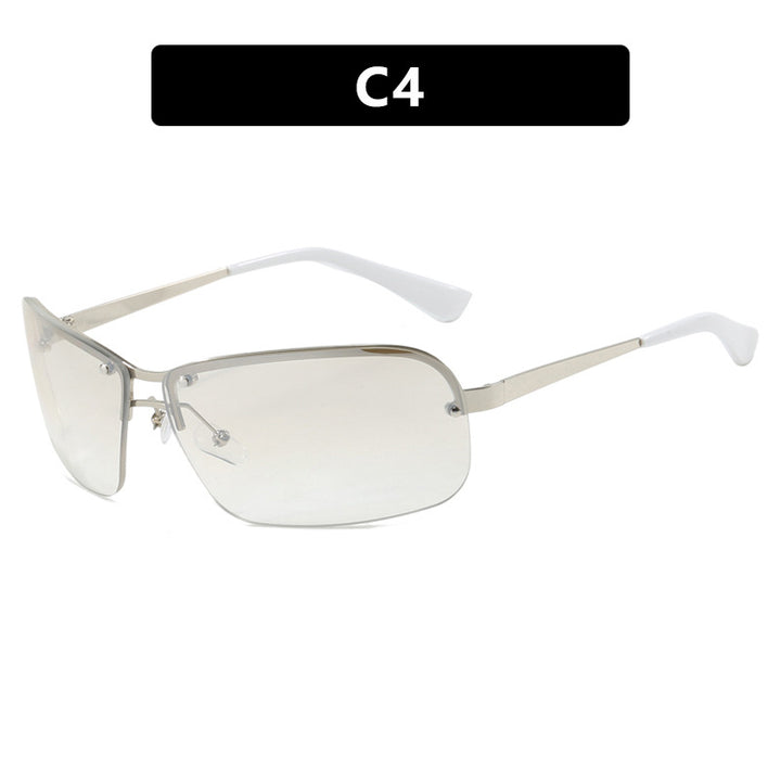 Ladies sunglasses with large, elegant lenses and a modern metal frame Bowlift