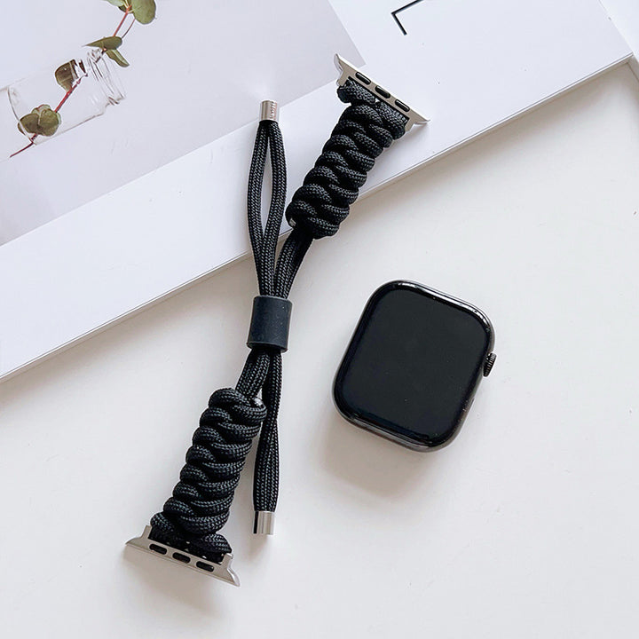 Sporty wristband with practical device loop Bowlift