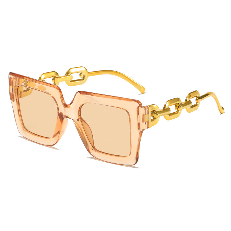 Women's fashionable sunglasses with unique rectangular frame and chain details Bowlift