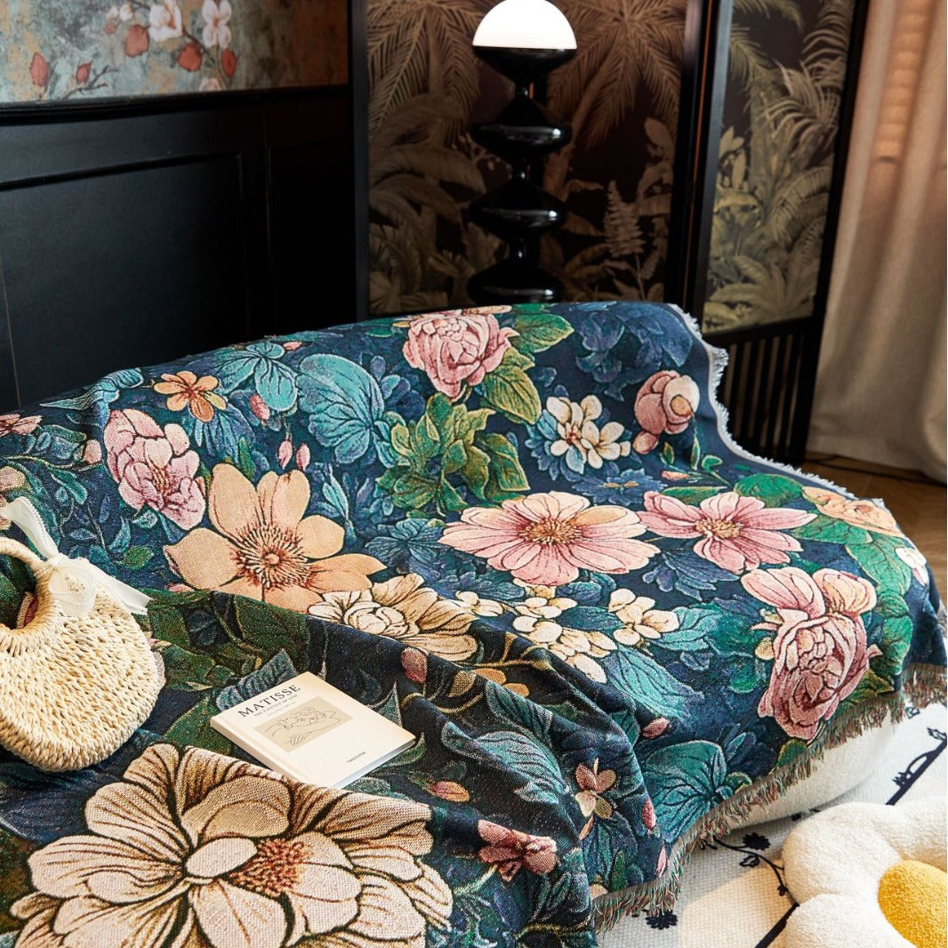 Floral-Inspired Decorative Throw Blanket