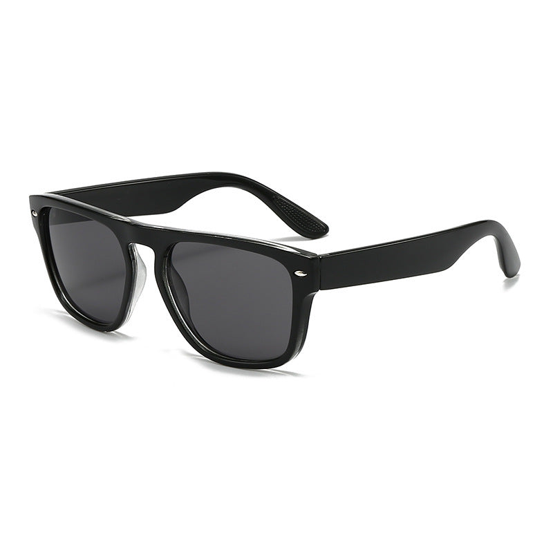 Women's classic sunglasses in trendy rectangular design Bowlift