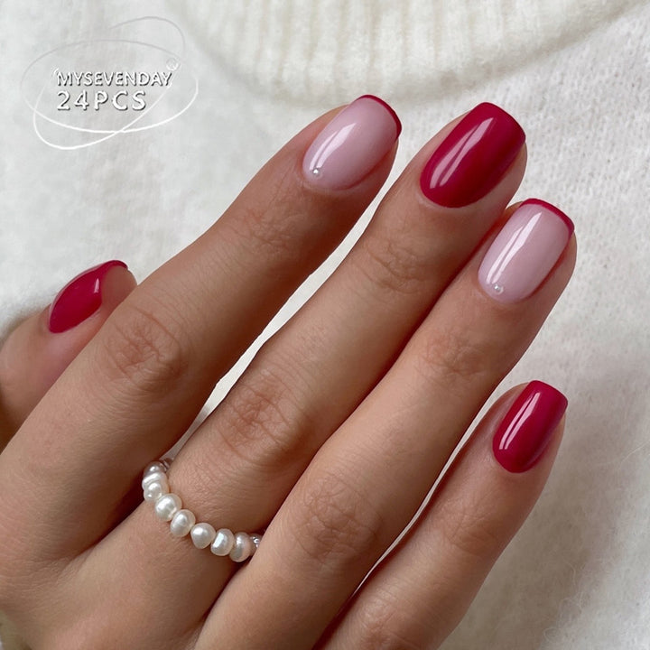 Elegant Press-On Nail Tips with French Tip Design Bowlift