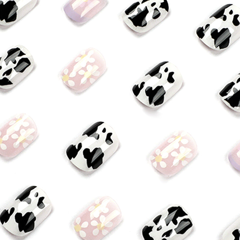 Creative Nail Art with Flower and Animal Designs Bowlift
