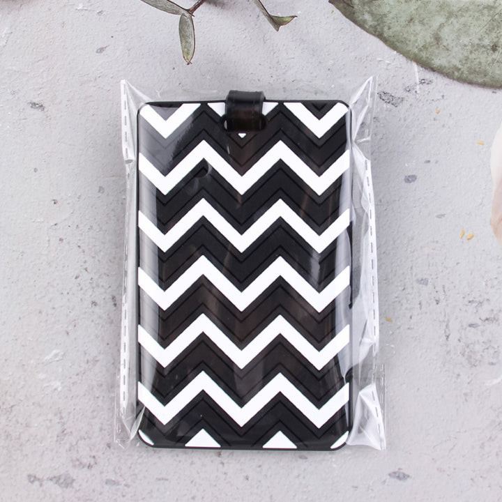 Stylish Chevron Pattern Luggage Tag Bowlift