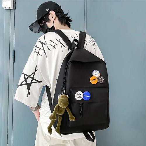 Backpack with Creative Badge Design Bowlift