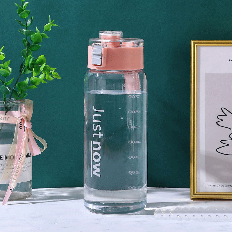 Unisex BPA-free water bottle with measuring scale Bowlift
