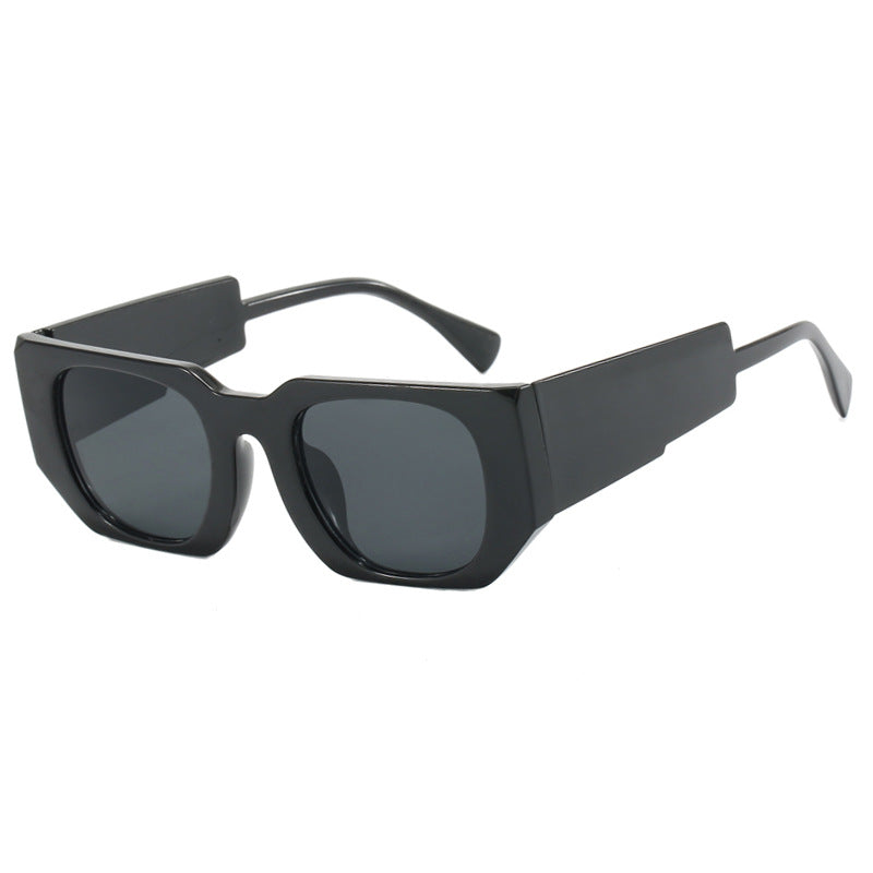 Ladies oversized sunglasses with geometric frame and UV protection Bowlift