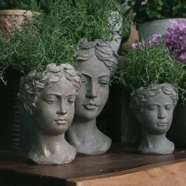 Artful Plant Sculptures Bowlift
