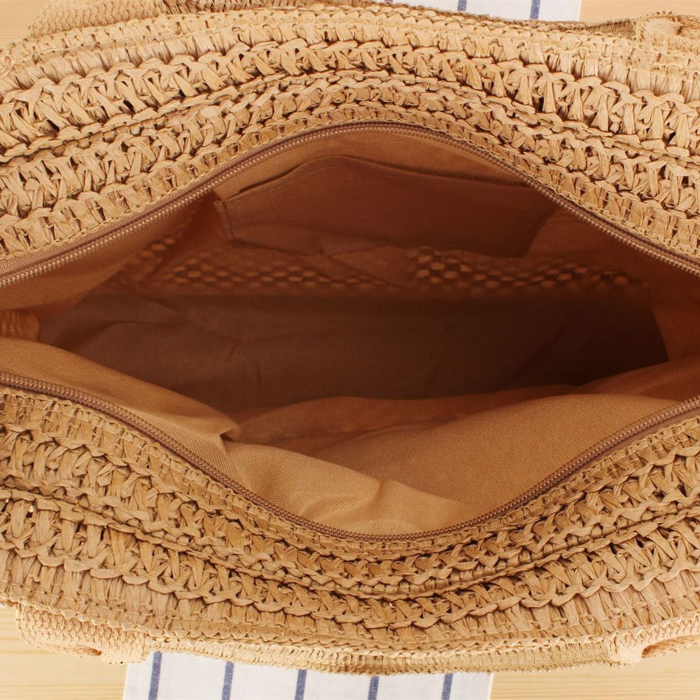 Hand-knotted basket bag with colorful lettering Bowlift