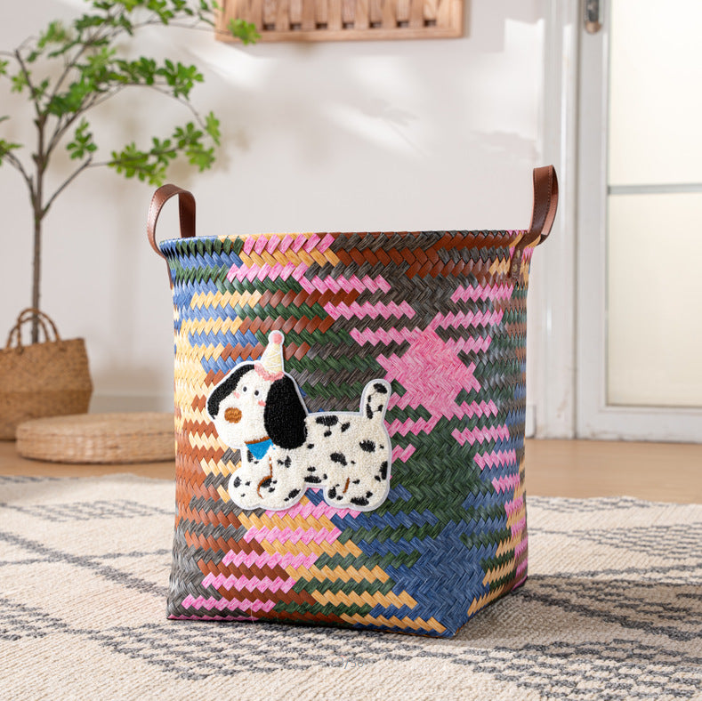 Handcrafted basket with animal pattern Bowlift