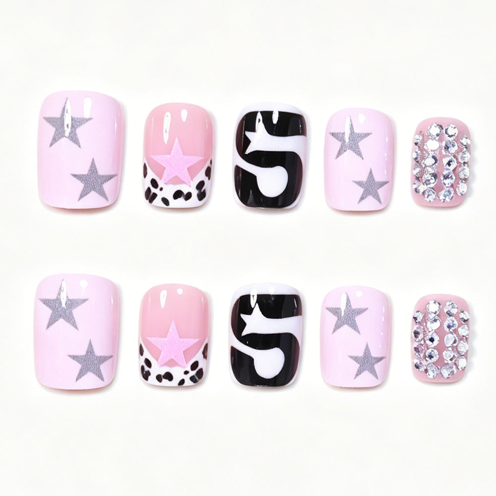 Artistic Press-On Nail Art Design Bowlift