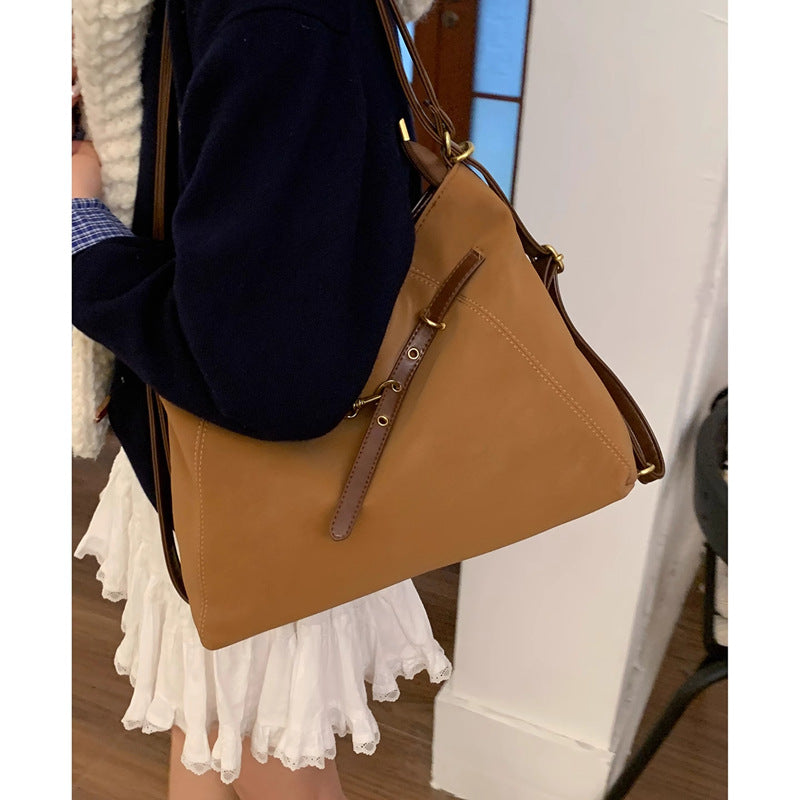Modern Chic Shoulder Bag Bowlift