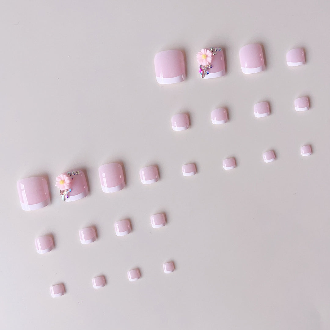 Nail design with floral accents Bowlift