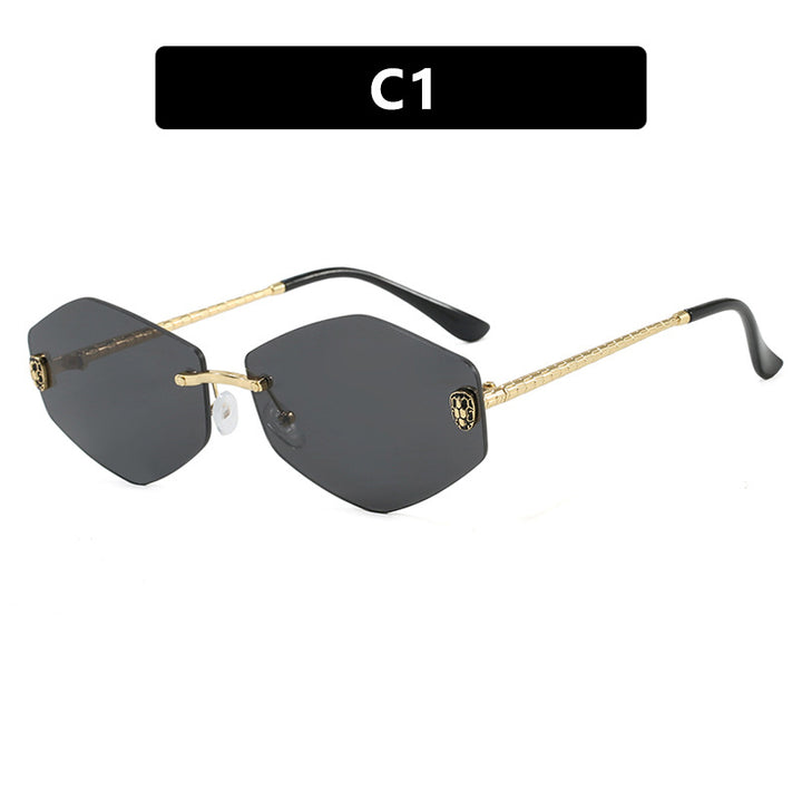 Women's geometric sunglasses in modern design with elegant metal frame Bowlift