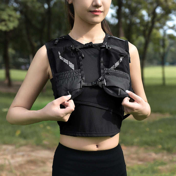 Hydration Pack with Adjustable Bladder System Bowlift