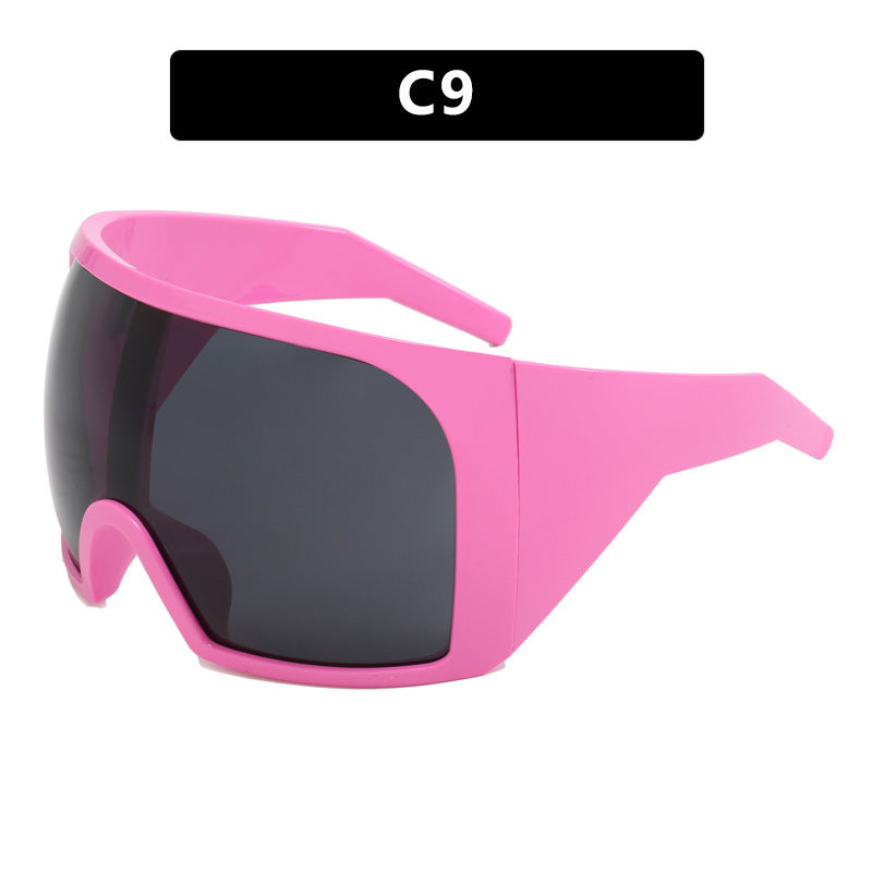 Ladies sporty sunglasses with aerodynamic design Bowlift