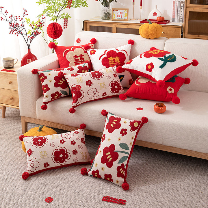 Decorative Floral Patterned Throw Pillow