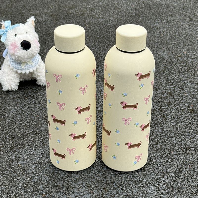 Ladies insulated drinking bottle with floral design and hygienic closure system Bowlift