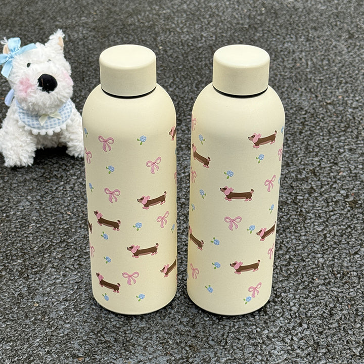 Ladies insulated drinking bottle with floral design and hygienic closure system Bowlift