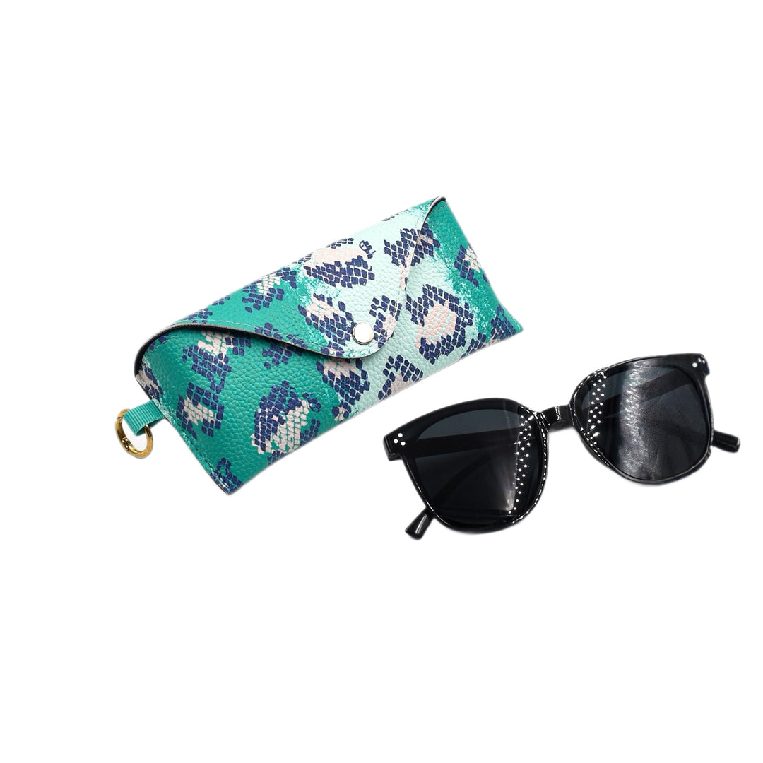 Trendy Animal Print Eyewear Case Bowlift
