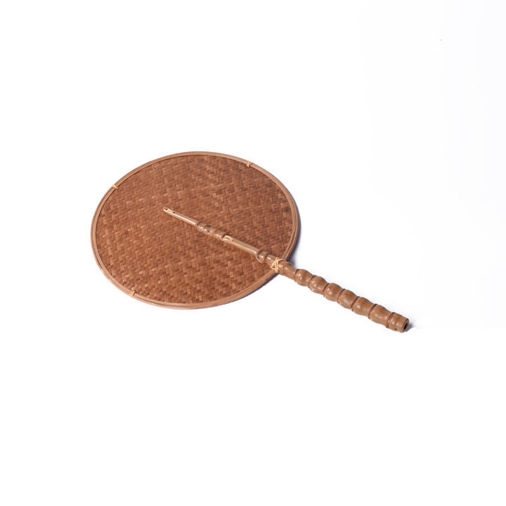 Women traditional bamboo fan Bowlift