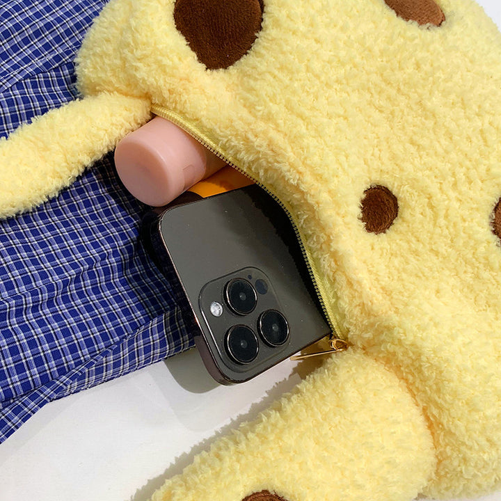 Plush Shoulder Bag in Giraffe Design Bowlift