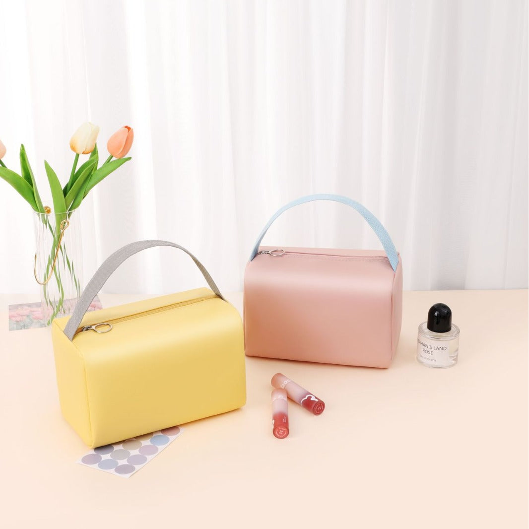 Cosmetic bag Bowlift
