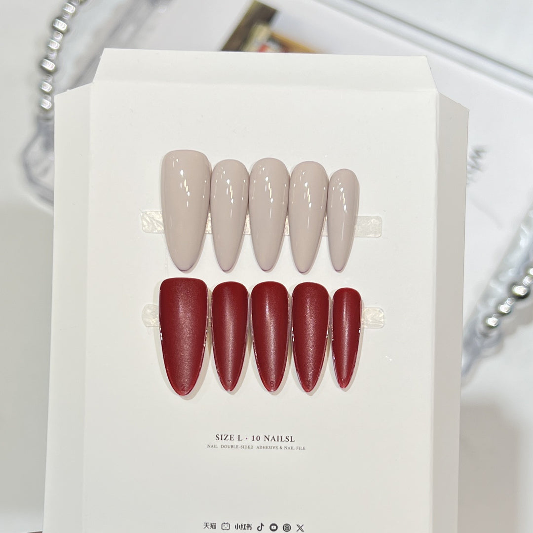 Stiletto Press-On Nail Art Set with Elegant French Tips Bowlift
