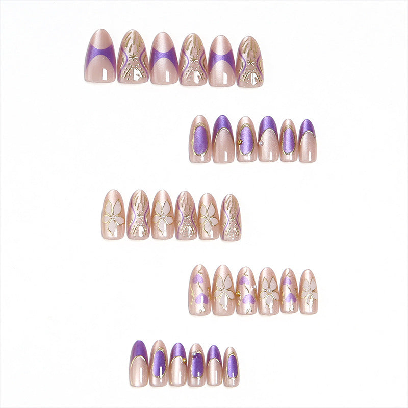 Elegant artificial nails with floral design and color accents Bowlift