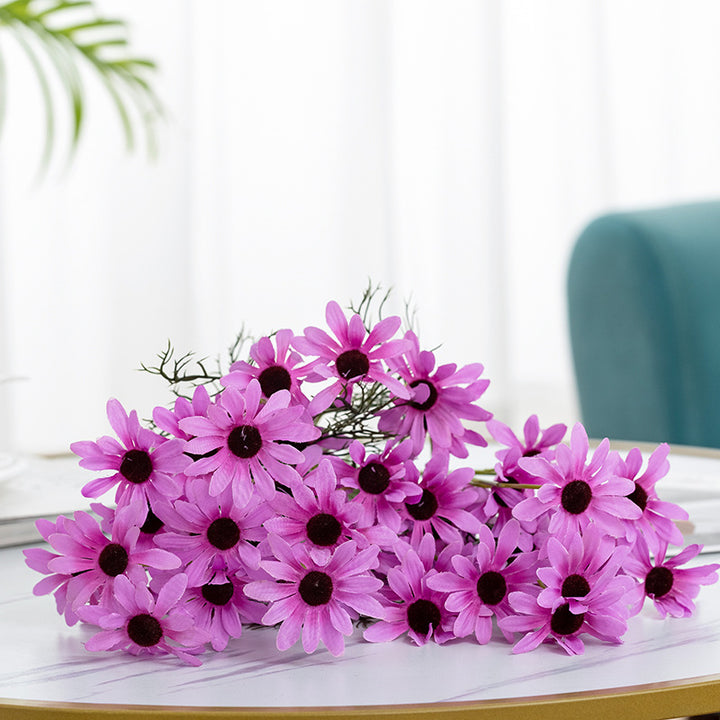 Decorative Silk Daisy Bouquet