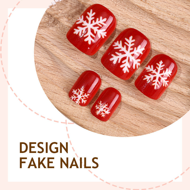 Artificial nail set with winter snowflake designs Bowlift