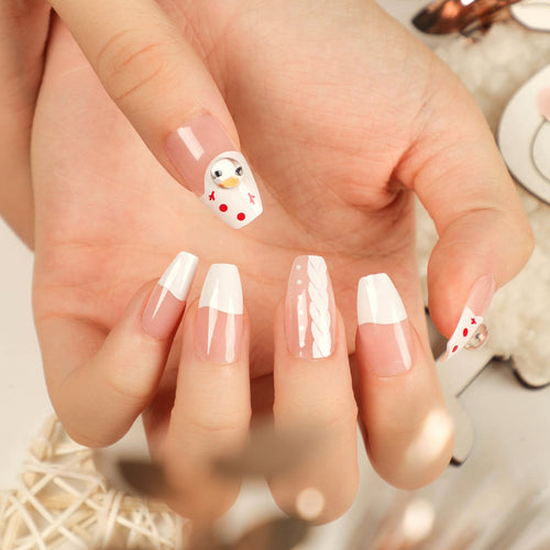 Artful Nail Art in Festive Winter Design Bowlift