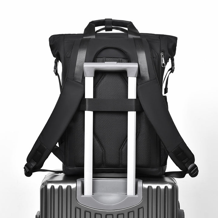 More robust and functional city backpack Bowlift