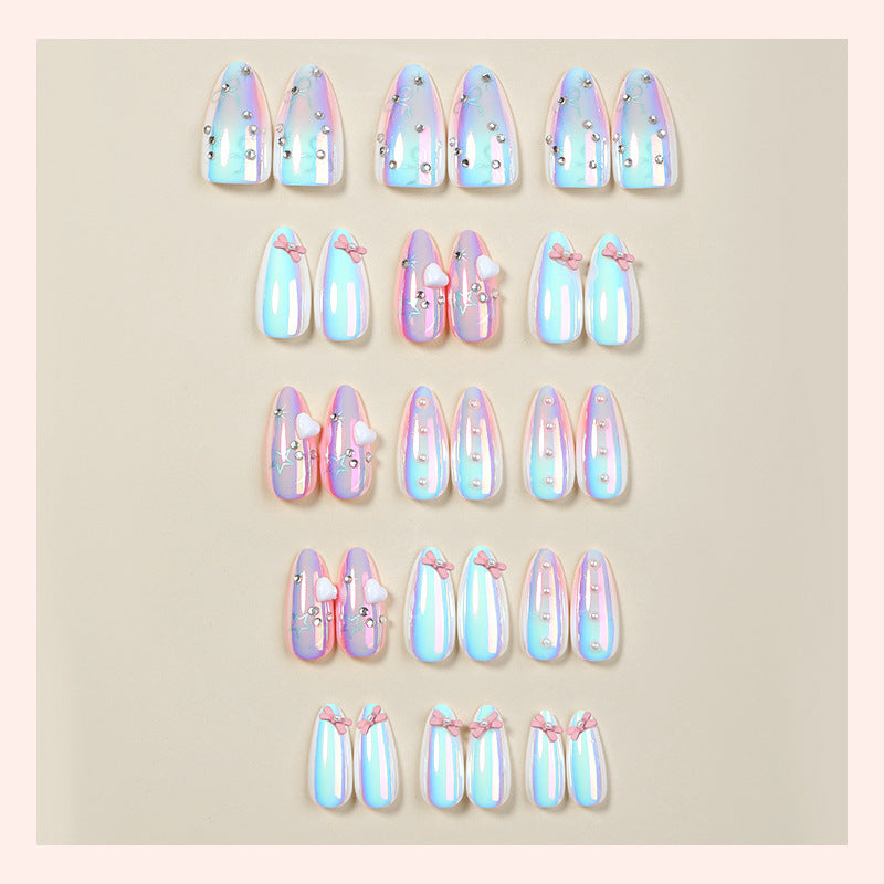 Artificial nail set with holographic shine and delicate accents Bowlift